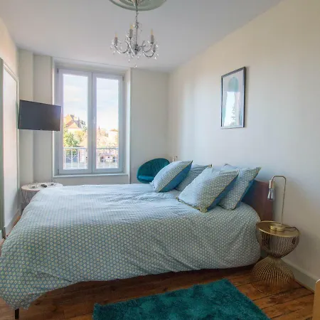 Semesterbostad De Charme 5 Epis - Demeure La Moliere Glaine-Montaigut